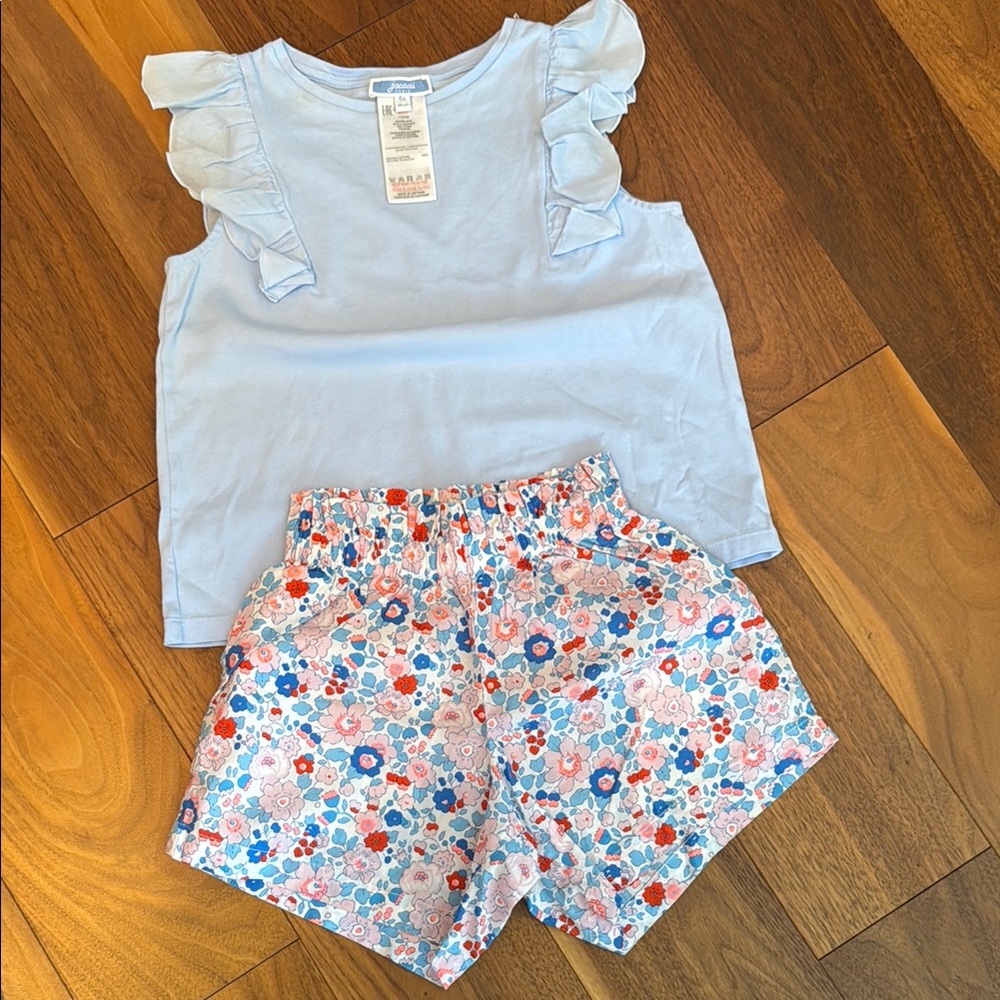 Jacadi Liberty print cotton Ruffle Top and pull on Shorts Pants Set- size 6.